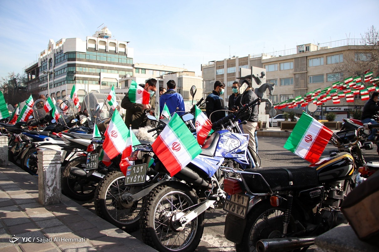 راهپیمایی متفاوت | بازتاب بزرگداشت چهل و دومین سالگرد پیروزی انقلاب در رسانه‌های خارجی