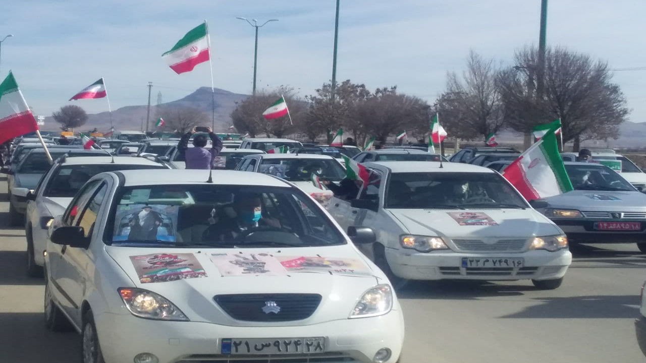 حماسه پرشور ۲۲ بهمن در کبودرآهنگ + تصاویر