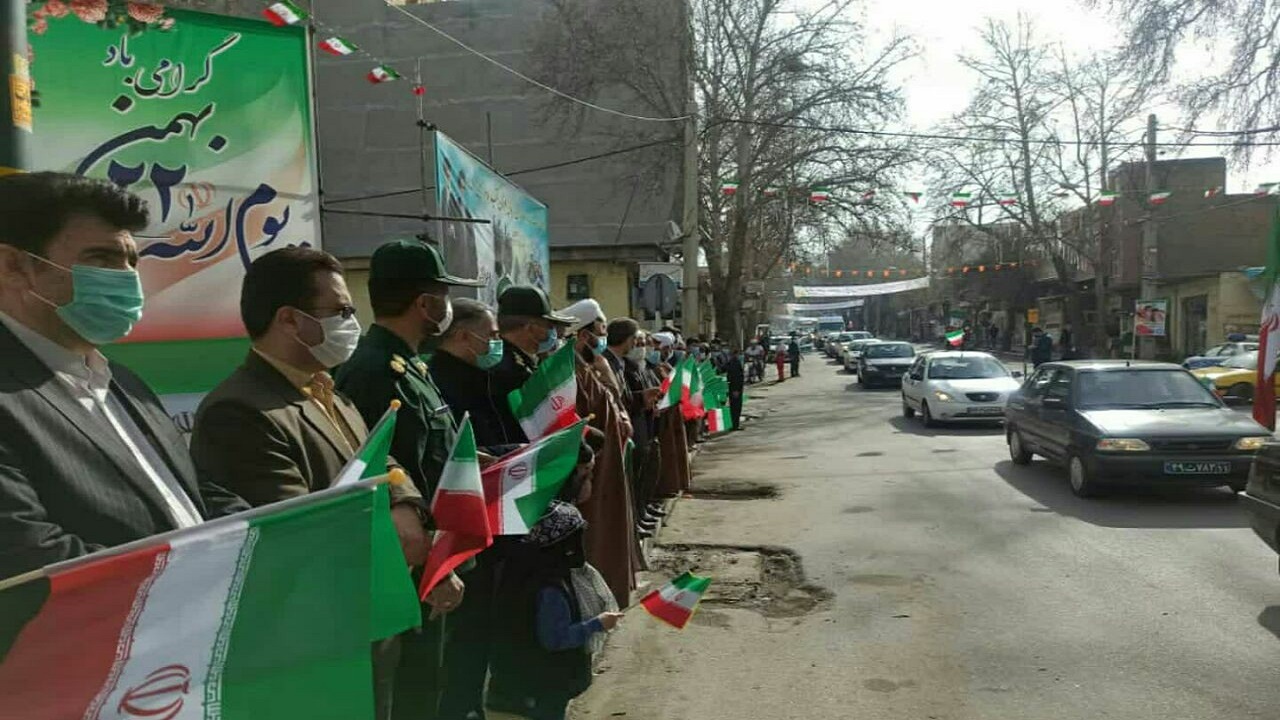 راهپیمایی خودرویی یوم الله ۲۲ بهمن در کرمانشاه + تصاویر