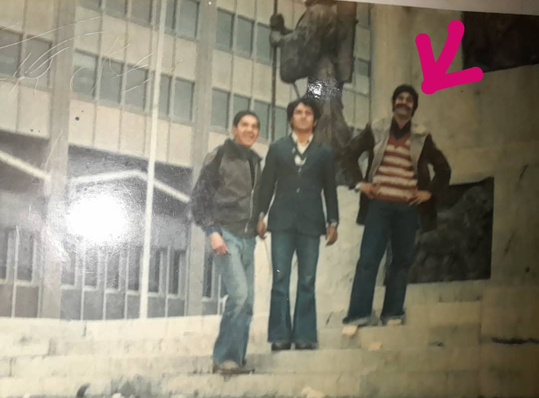 روایتی جذاب از کارگری که مجسمه شاه را تخریب کرد روایتی جذاب از کارگری که مجسمه شاه را تخریب کرد