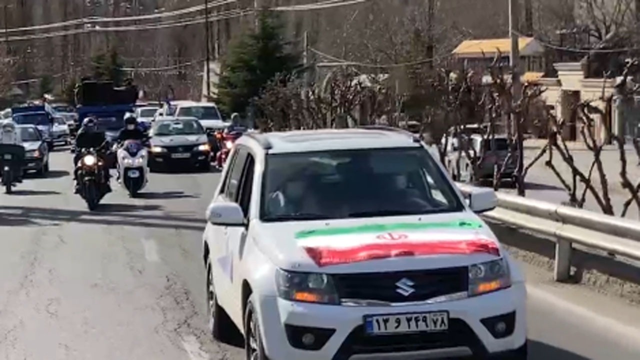 فیلمی از راهپیمایی خودرویی در رودبار قصران