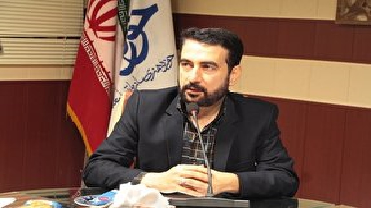 تئاتر اصیل با مخاطب تعامل دارد/ احتمال نگارش نمایشنامه‌ای درباره حاج قاسم