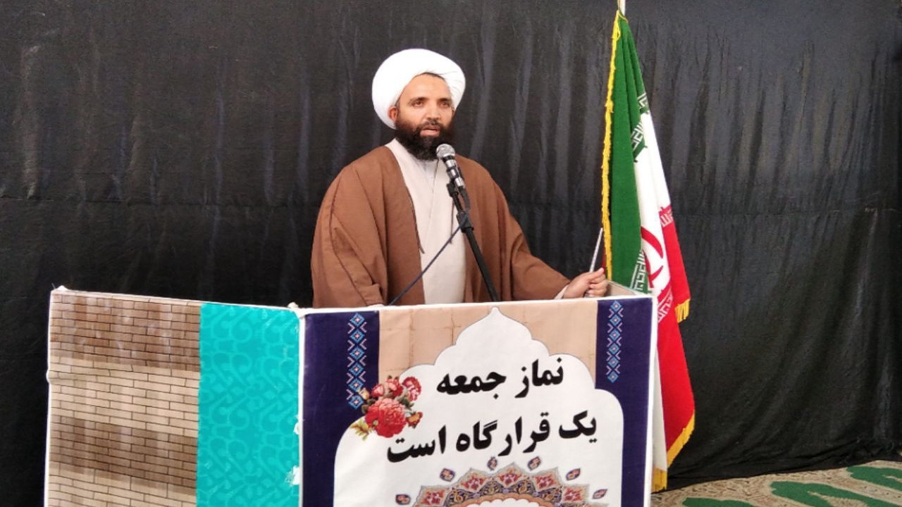 مایوس کردن مردم با ترفند سیاه نمایی، مکر دشمنان است