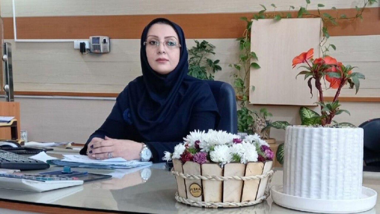 اولین بانوی رئیس بانک در سقز معرفی شد