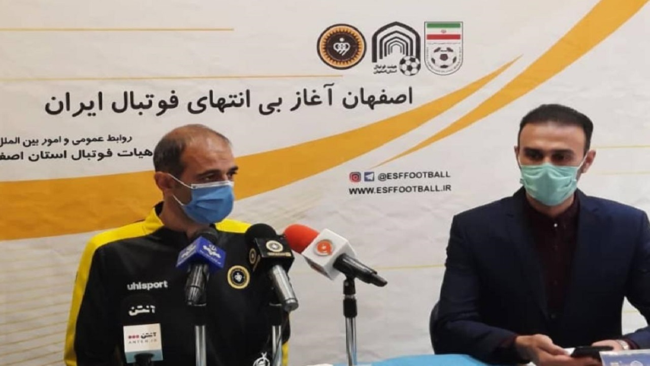 تاکتیک خاص خودمان را تغییر نمی‌دهیم