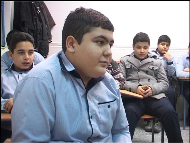 چاقی در کمین دانش آموزان کم تحرک/زنگ خطر به صدا درآمده