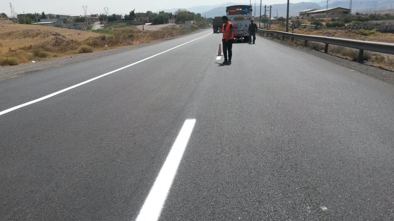 خط کشی بیش از۷۰۰ کیلومتر از راه‌های استان همدان