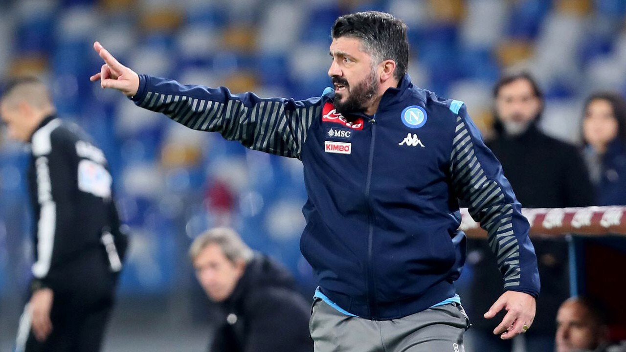 گتوزو در آستانه اخراج از ناپولی