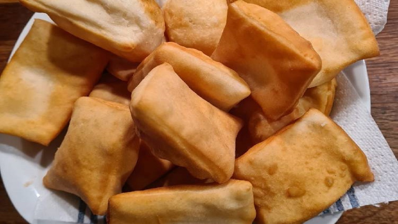 آموزش آشپزی؛ از پنکیک سیب زمینی پنیری و پنه میگو تا ساندویچ پنیر و مرغ بوفالو + تصاویر