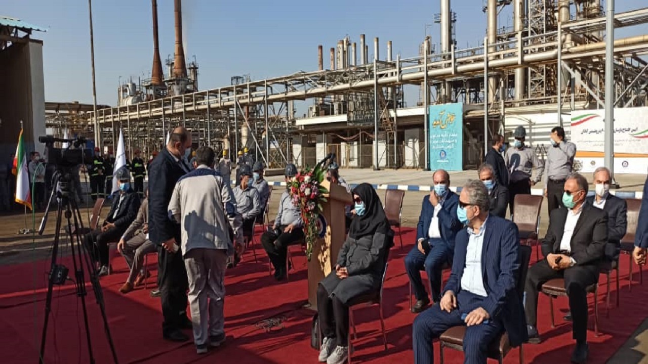بهره برداری از واحد ۶۰۰ پتروشیمی آبادان