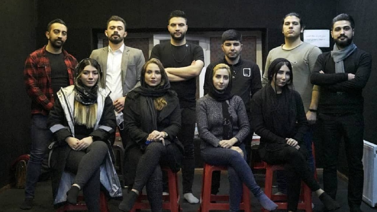 راهکار آقای کارگردان برای درآمد زایی در تئاتر