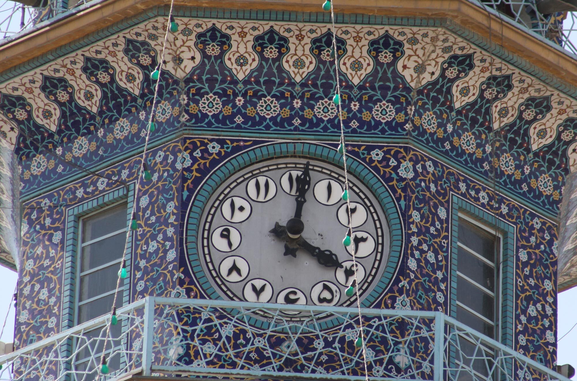 وقتی ساعت دلت به وقت دلتنگی کوک می&zwnj;شود