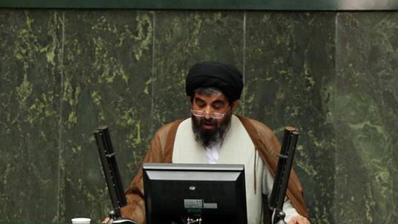 طرح ممنوعیت انتخاب مدیران دارای تابعیت مضاعف اعلام وصول شد