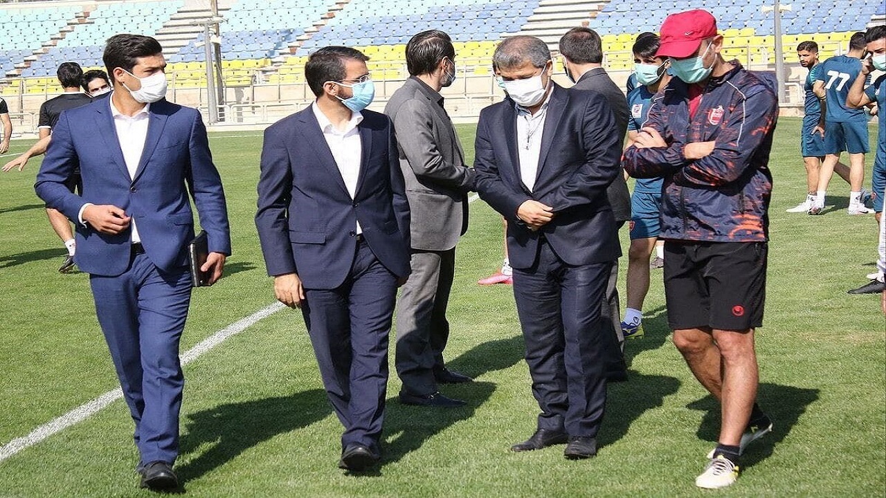 حضور مدیران پرسپولیس در رختکن سرخ‌ها