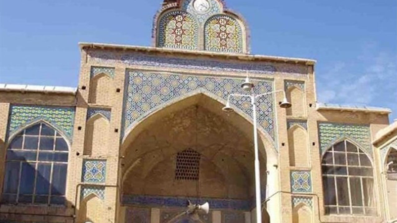 مرمت و بازسازی بنای تاریخی‌مذهبی حسینیه مشیر