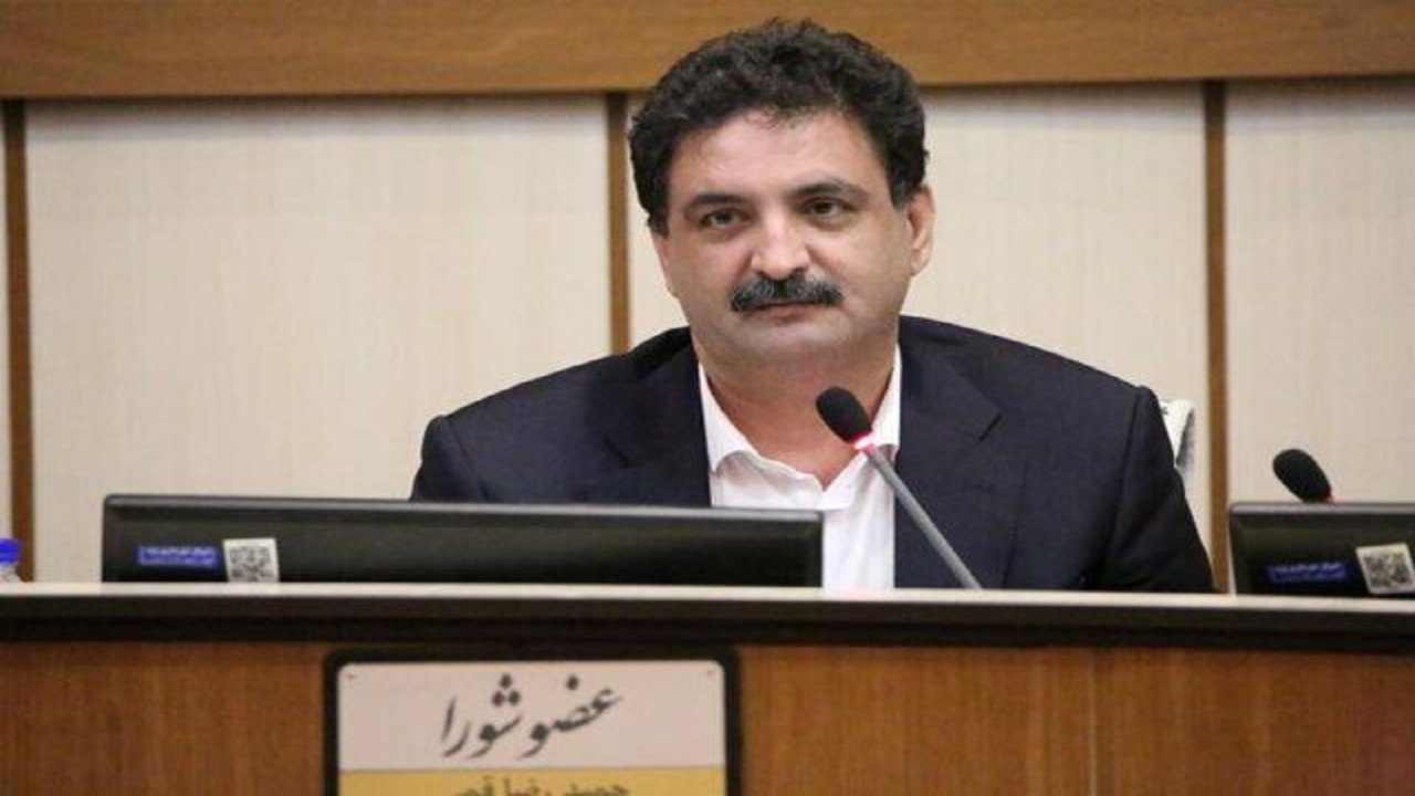 برخورد با فعالیت‌های صنفی غیر مجاز در چارچوب قانون باشد