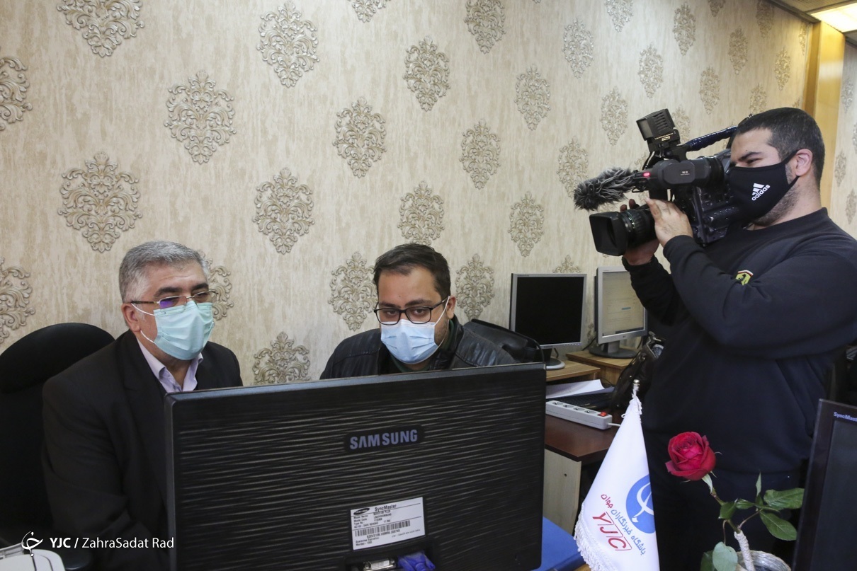 بازدید رئیس جهاد دانشگاهی از باشگاه خبرنگاران جوان