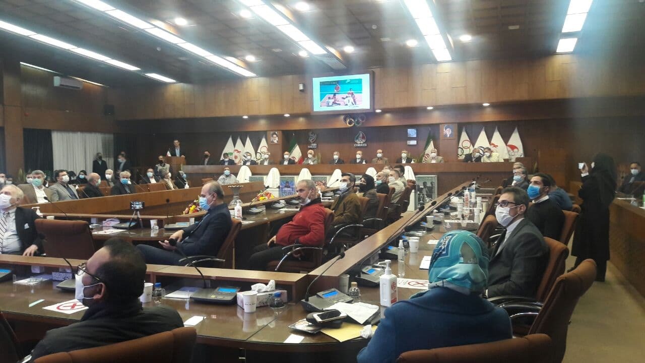 حضور وزیر ورزش و جوانان در مراسم رونمایی از تندیس ۶ چهره ورزشی