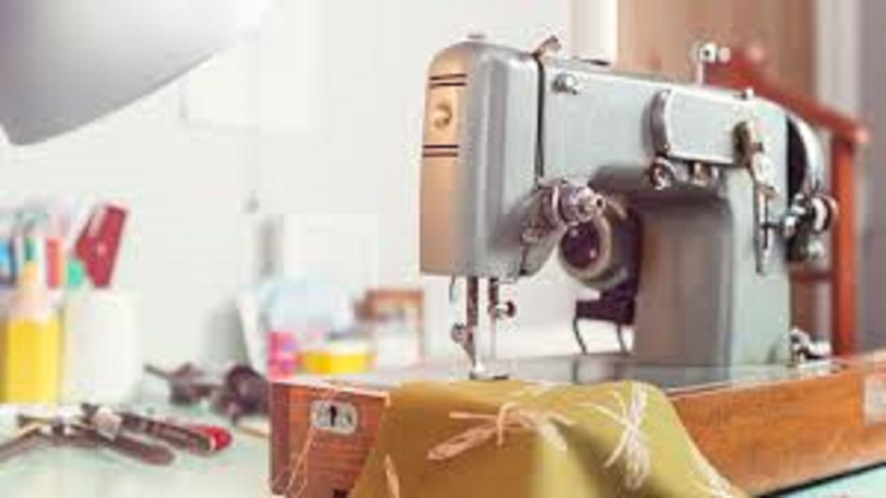 برای خرید چرخ خیاطی چقدر هزینه کنیم؟