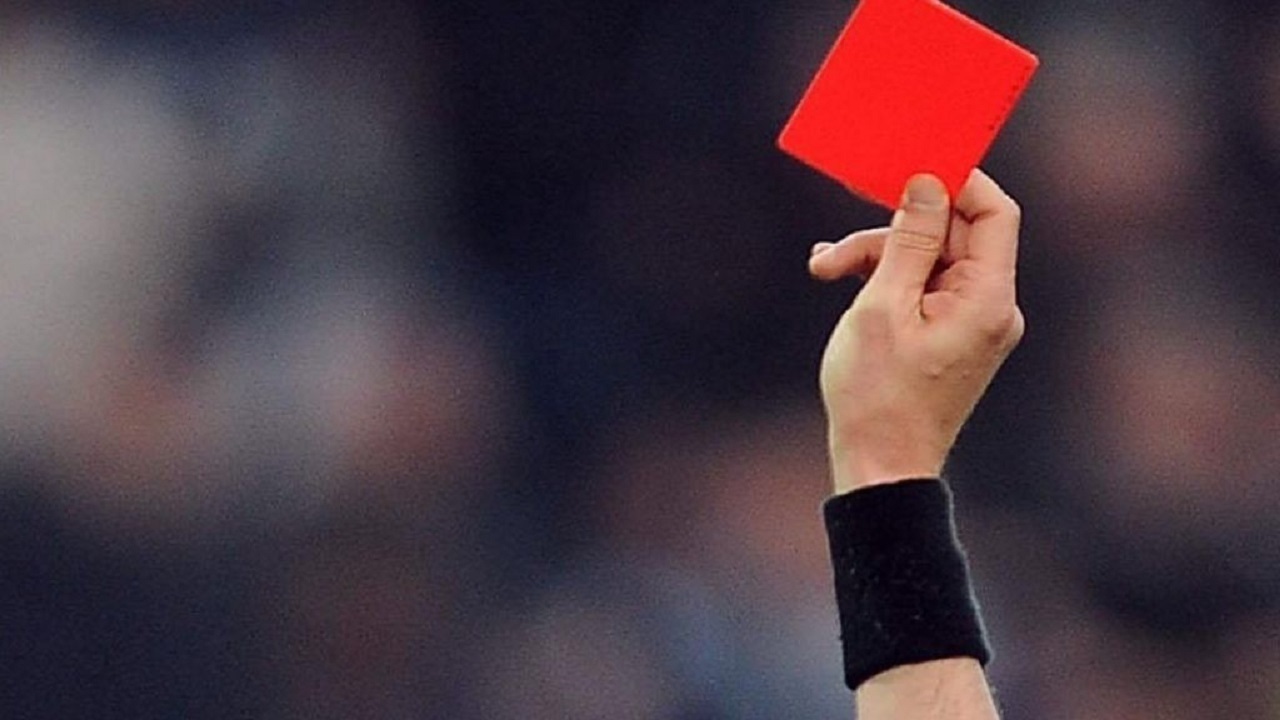 از برتری سرخابی&zwnj;ها مقابل منتخب ۹۸ تا شعار هواداران استقلال علیه فکری و خلیل زاده
