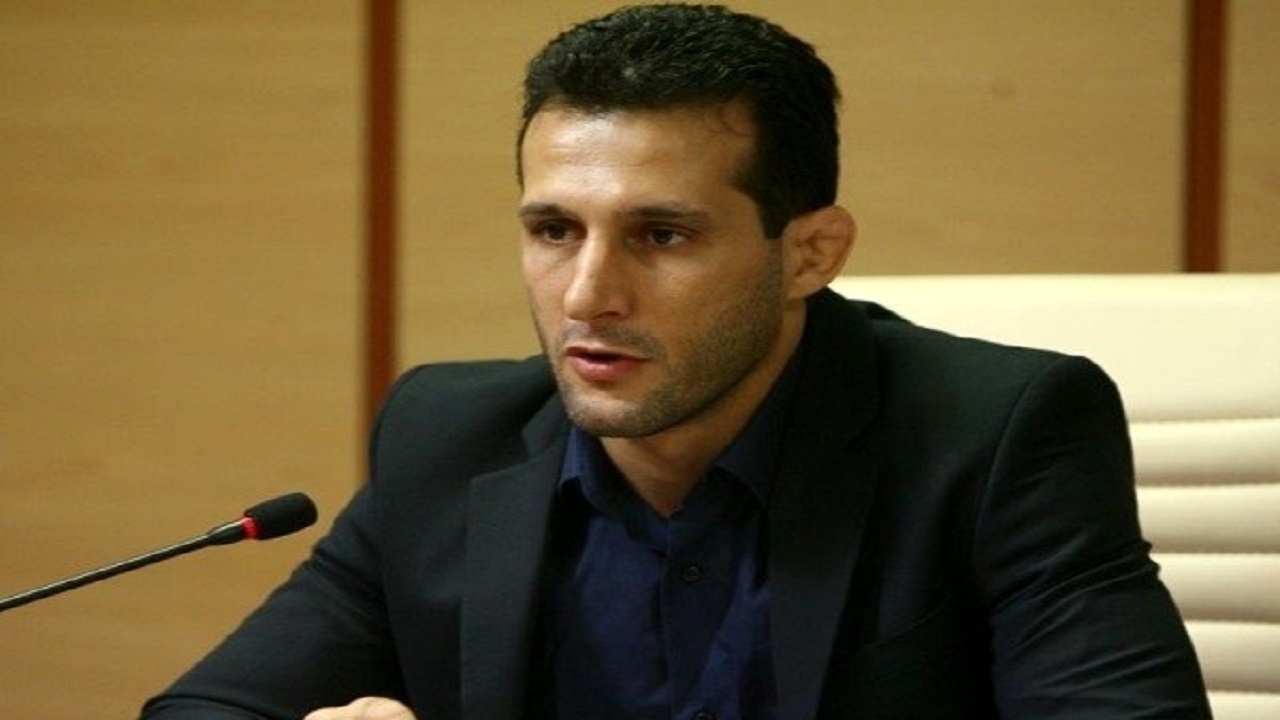 از برتری سرخابی&zwnj;ها مقابل منتخب ۹۸ تا شعار هواداران استقلال علیه فکری و خلیل زاده