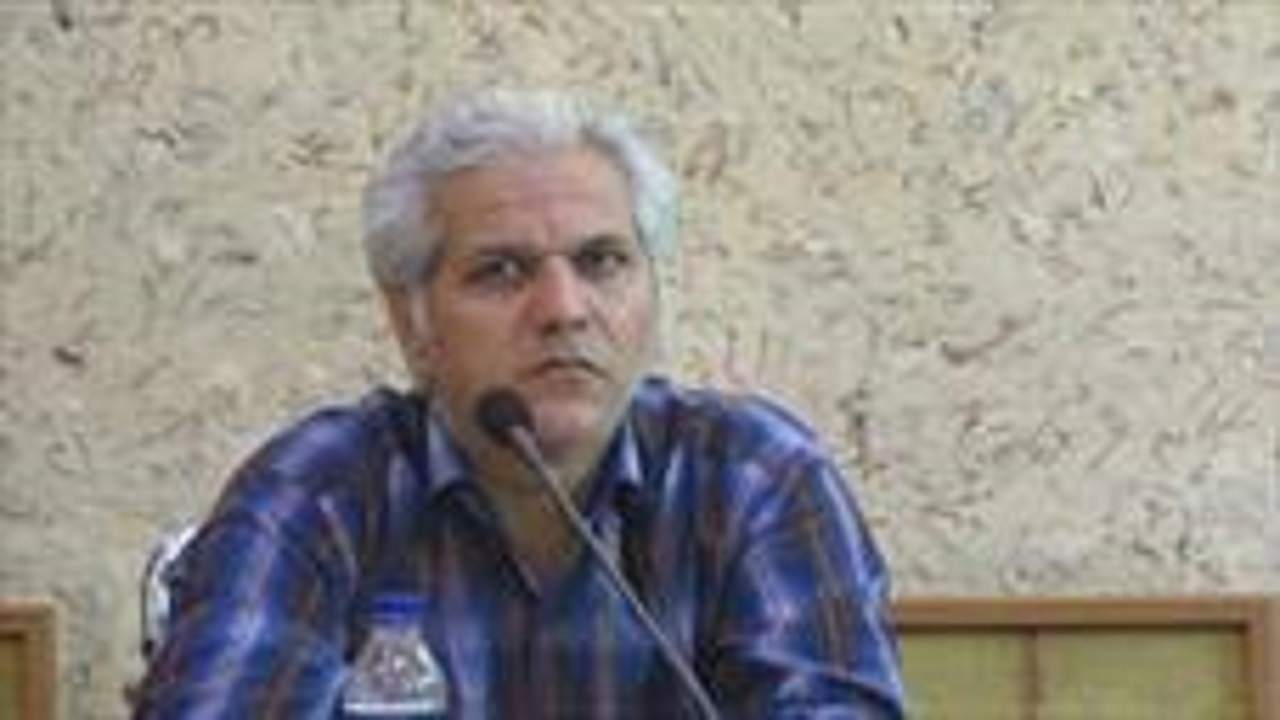 انتشار مجموعه شعرجدید هادی خورشاهیان پس از دو سال