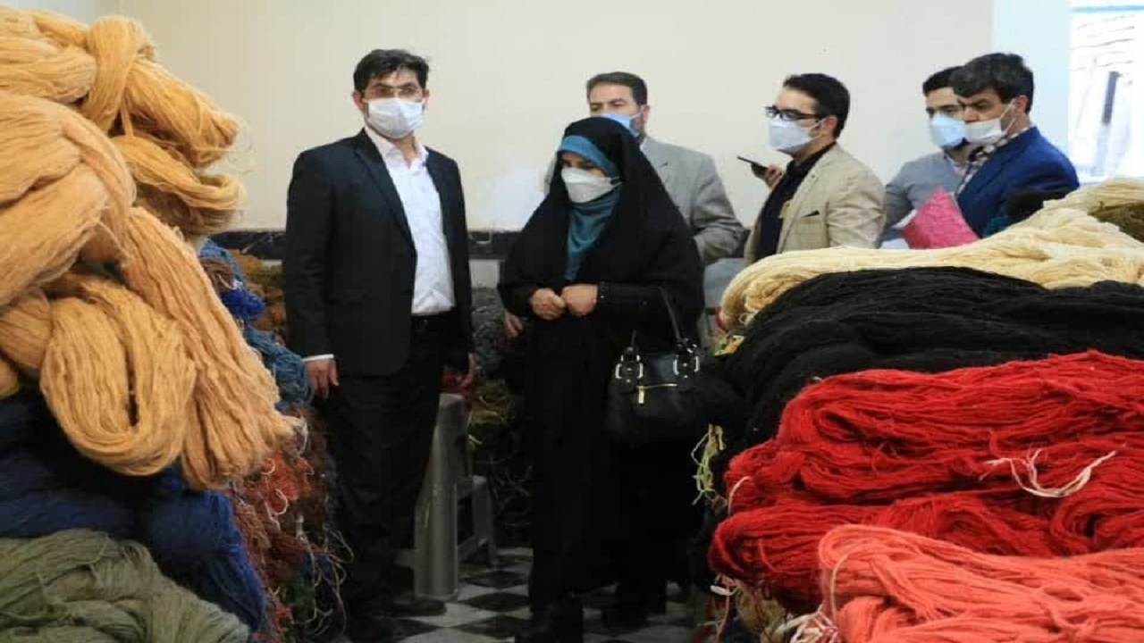 رشد ۱۱۴ درصدی تولید فرش در کشور/ پوشش بیمه‌ای ۲۶۱ هزار قالیباف در کشور
