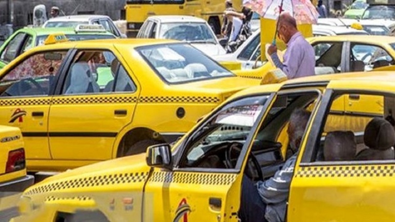 واریز سهمیه اعتباری سوخت دی ماه ۶۸۰ هزار خودروی حمل و نقل عمومی
