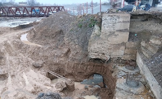 یک مصدوم و یک کشته در حادثه ریزش پل اسالم