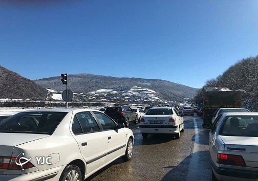 محور کیاسر با ترافیک سنگین باز شد+ تصویر