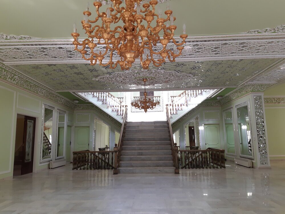 پشت پرده فروش عمارت اقدسیه/ عمارتی که در میان تصمیم مسئولان اسیر شده است!