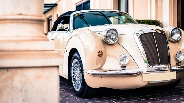 رونمایی از خودرو کلاسیک مزدا MX-5 Hurtan