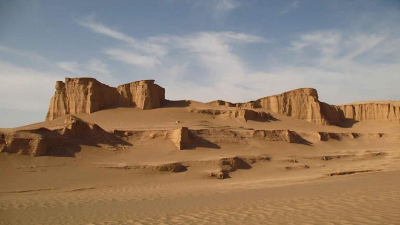 نجات گردشگران گمشده در کویر دامغان