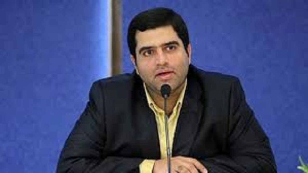 واکنش دبیر جشنواره فیلم کوتاه به حضور فیلمی به تهیه کنندگی ریحانه پارسا در این رویداد