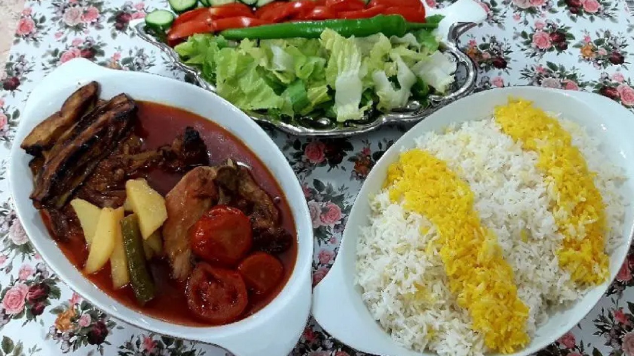طرز تهیه خورش ترش کباب محلی و معروف گیلانی