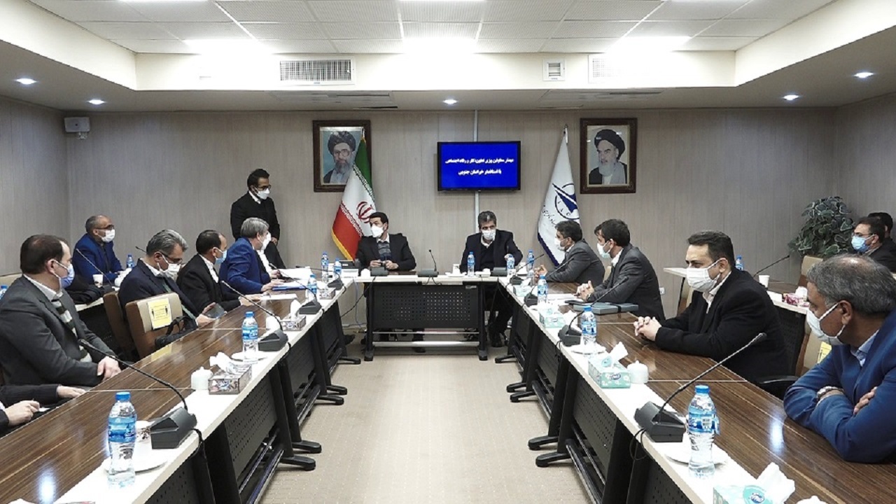 بررسی توسعه اشتغال استان در سفر مسئولان وزارت تعاون