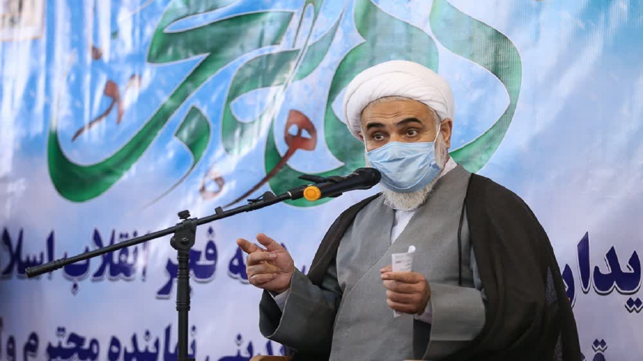 بزرگداشت مناسبت‌های دهه‌فجر ضمن رعایت دستورات ستاد کرونا برگزار شود