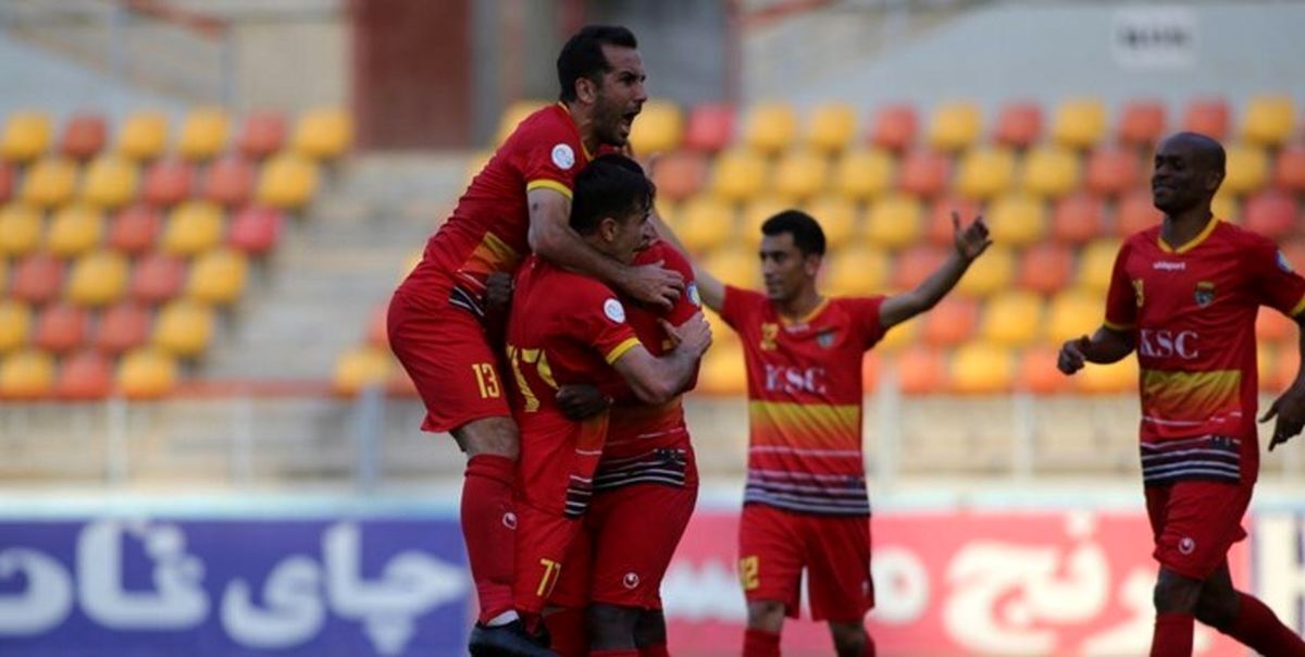 آلومینیوم - پرسپولیس/ خیز سرخ&zwnj;پوشان از مرکزی به صدر