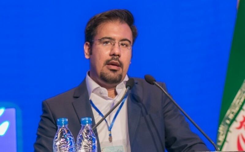 عارف هرگز مقابل اصلاحات نمی&zwnj;ایستد