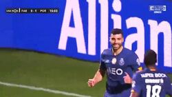پیراهن مهدی طارمی بر تن فرزند اسطوره فوتبال پرتغال + فیلم