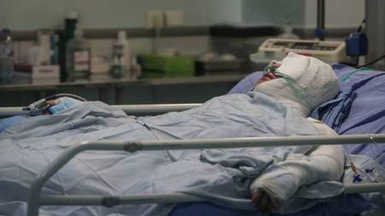 اولین حادثه دیده آتش سوزی کانکس سردشت دزفول از نفس افتاد