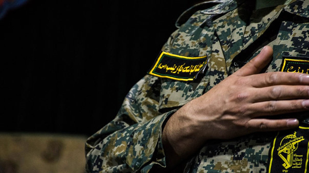 شهیدی که حاضر به دیدن عکس فرزندش نشد! + تصاویر