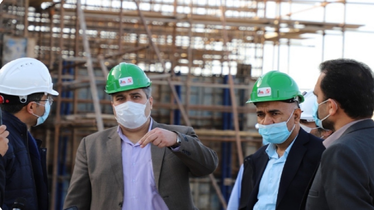 تکمیل آب‌شیرین کن، کمبود آب ساحل تنگستان را برطرف می‌کند