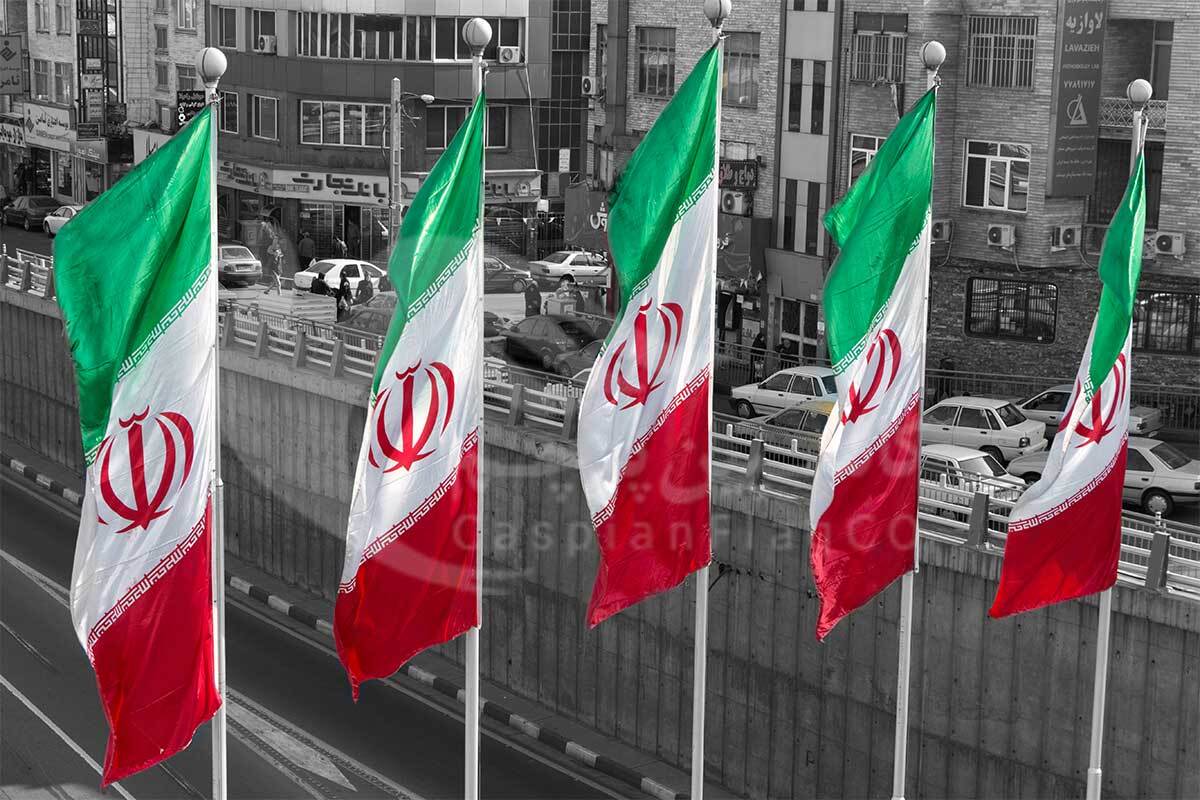 آذین بندی مهاباد در آستانه دهه فجر
