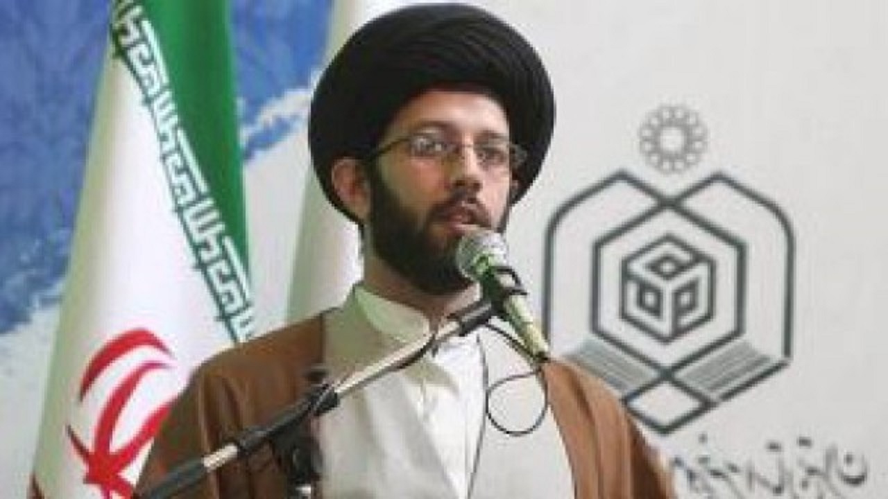 تدارک برنامه‌های فرهنگی بقاع متبرکه به مناسبت ایام الله دهه فجر