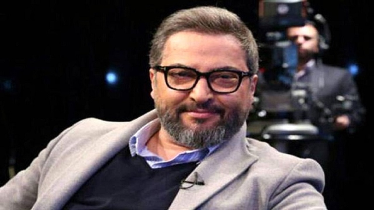 بیوگرافی مهرداد میناوند