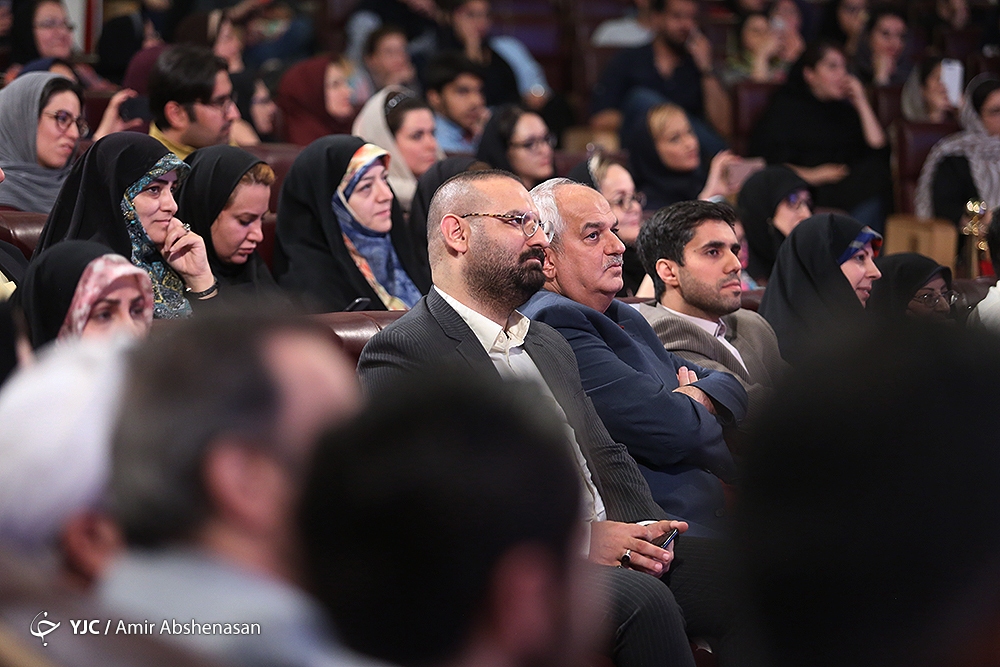 معرفی تهیهکنندگان ۱۶ فیلم سودای سیمرغ ۳۹/ خط تولید سینما در بحران کرونا تعطیل نشد معرفی تهیهکنندگان ۱۶ فیلم سودای سیمرغ ۳۹/ خط تولید سینما در بحران کرونا تعطیل نشد