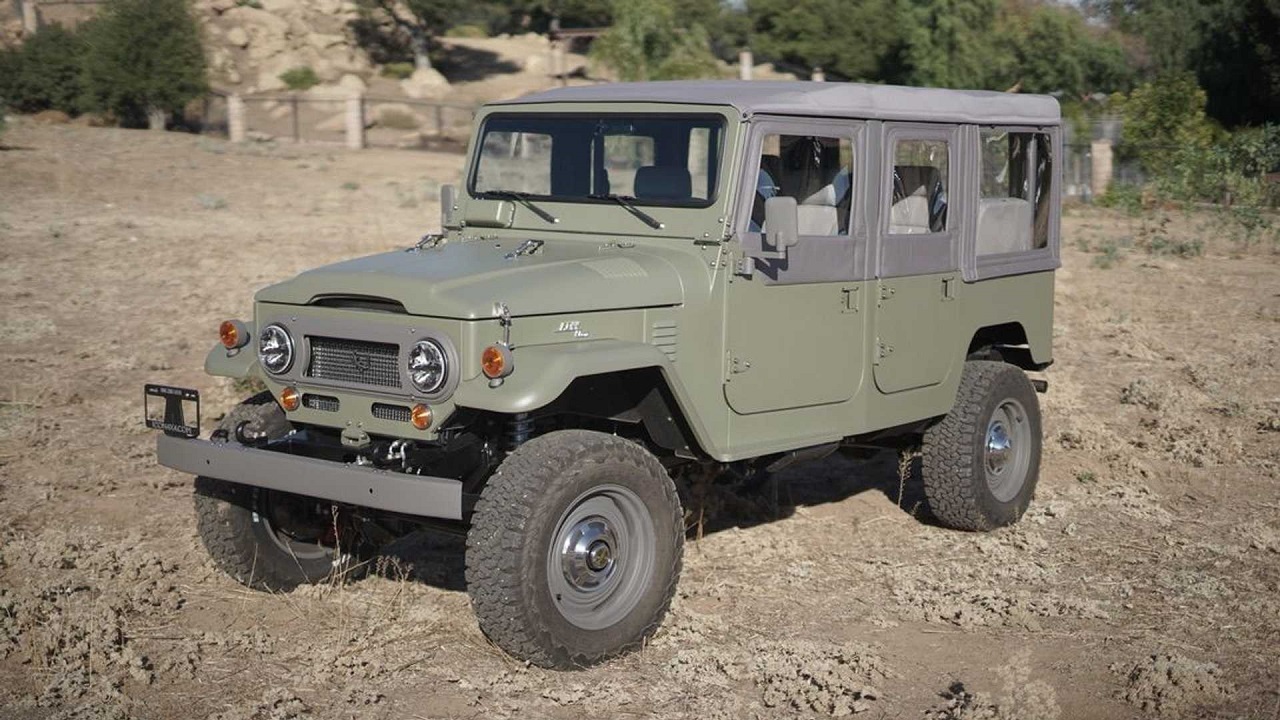 تولید مجدد خودروهای Land Cruiser FJ44 توسط تویوتا