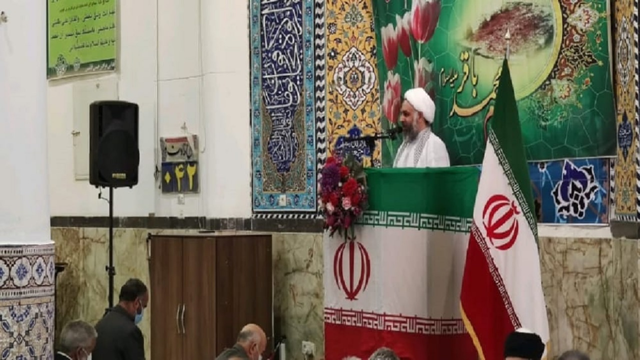 امروز فضای مجازی دین را مورد تهدید قرار داده است