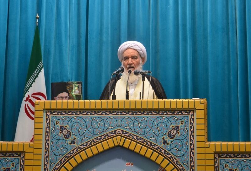 هوشیاری و بصیرت ملت مسلمان ایران  بزرگترین مانع بر سر راه تحقق اهداف دشمنان است